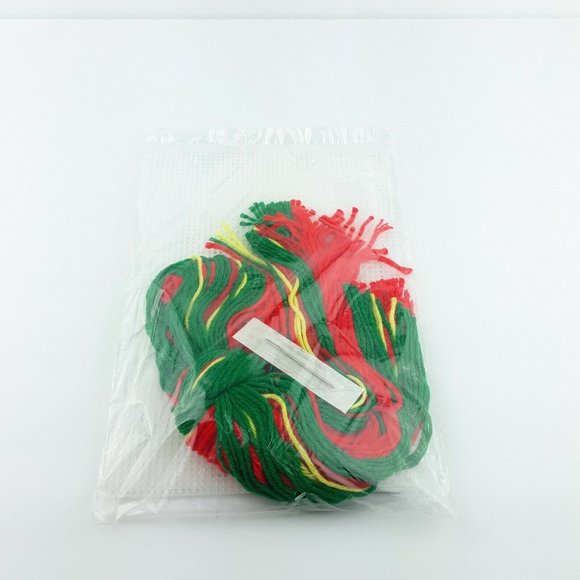 Needlecraft Shop Christmas Trimmings Traditional Trimmings Plastic Canvas - Picture 6 of 7